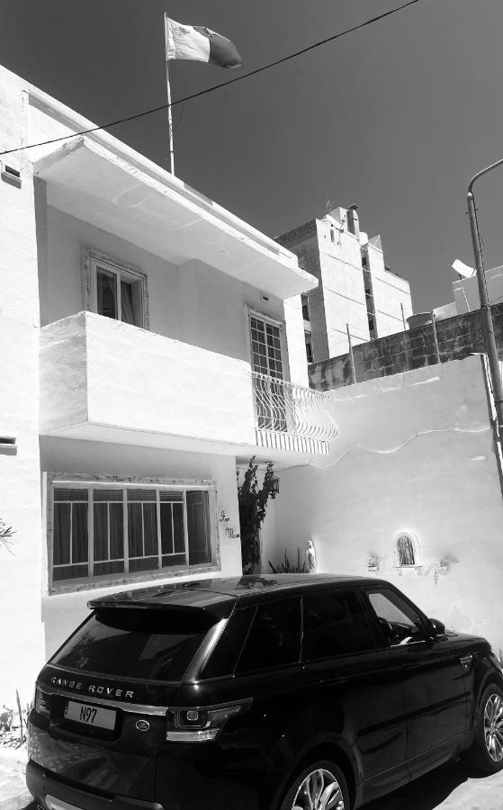 Ave Maria Guest House Сент Джулианс Экстерьер фото